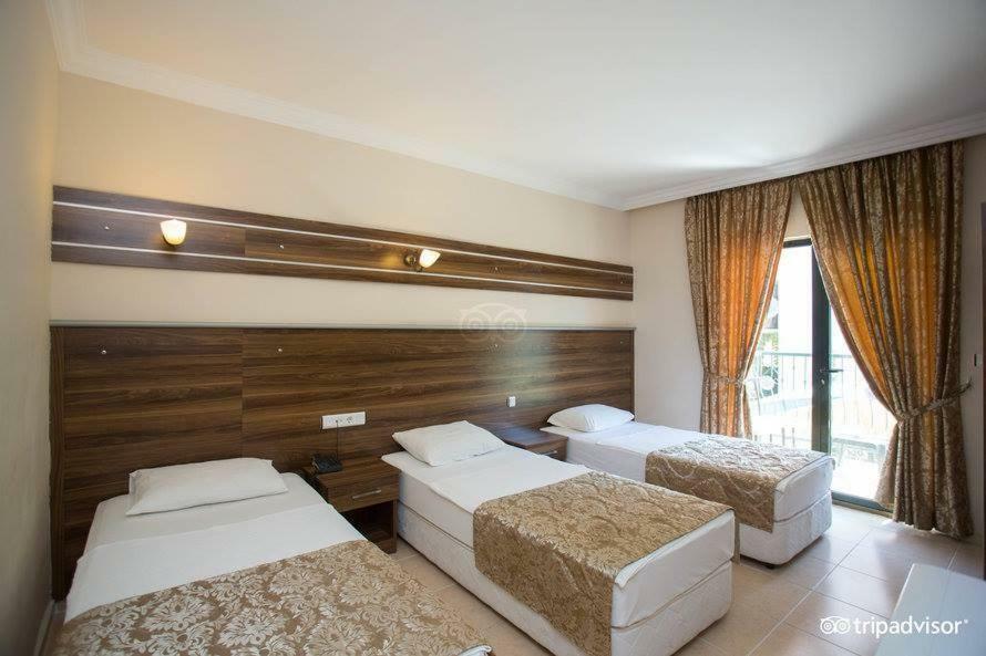 Club Chicago Hotel Marmaris Buitenkant foto