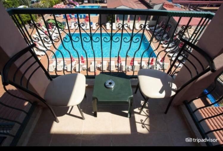 Club Chicago Hotel Marmaris Buitenkant foto