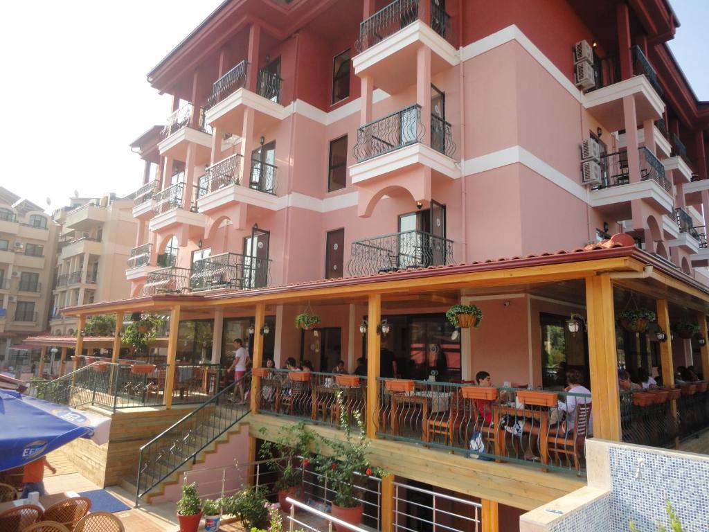 Club Chicago Hotel Marmaris Buitenkant foto